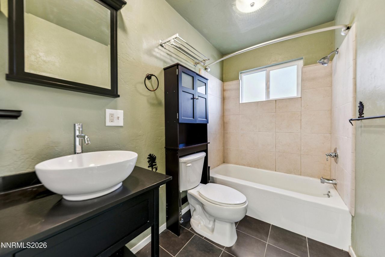 219 S Benjamin Drive, Unit B, Stateline, NV 89449 Photo