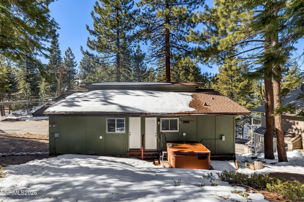 219 S Benjamin Drive, Unit B, Stateline, NV 89449 Photo