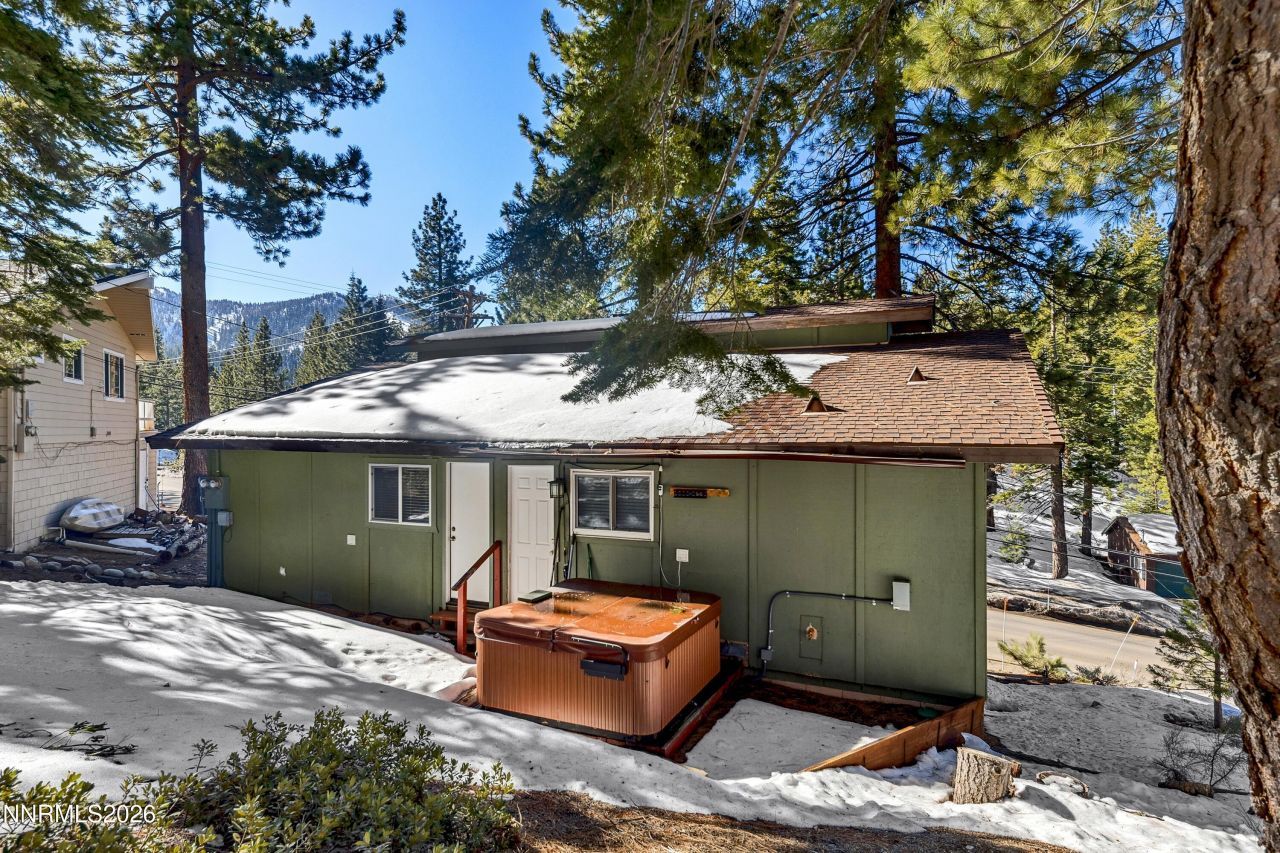 219 S Benjamin Drive, Unit B, Stateline, NV 89449 Photo