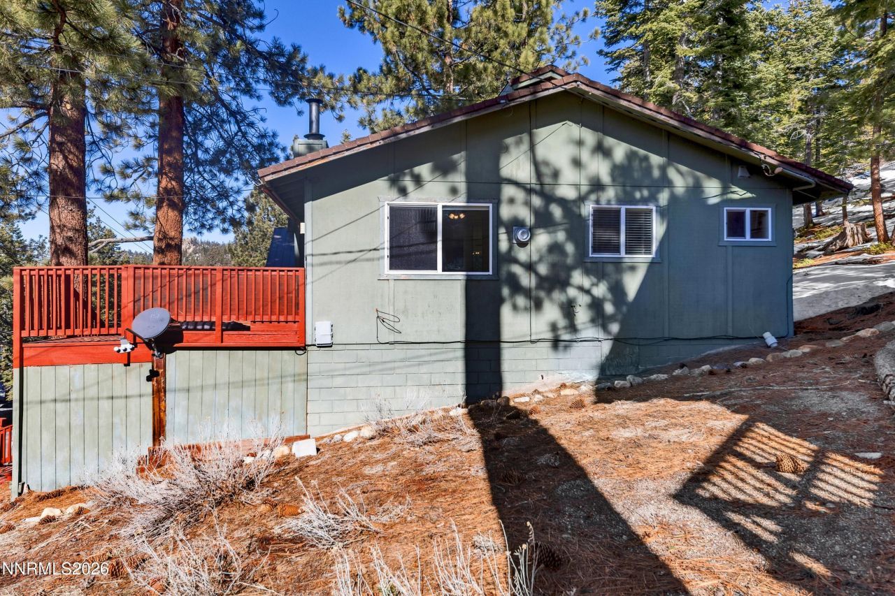 219 S Benjamin Drive, Unit B, Stateline, NV 89449 Photo