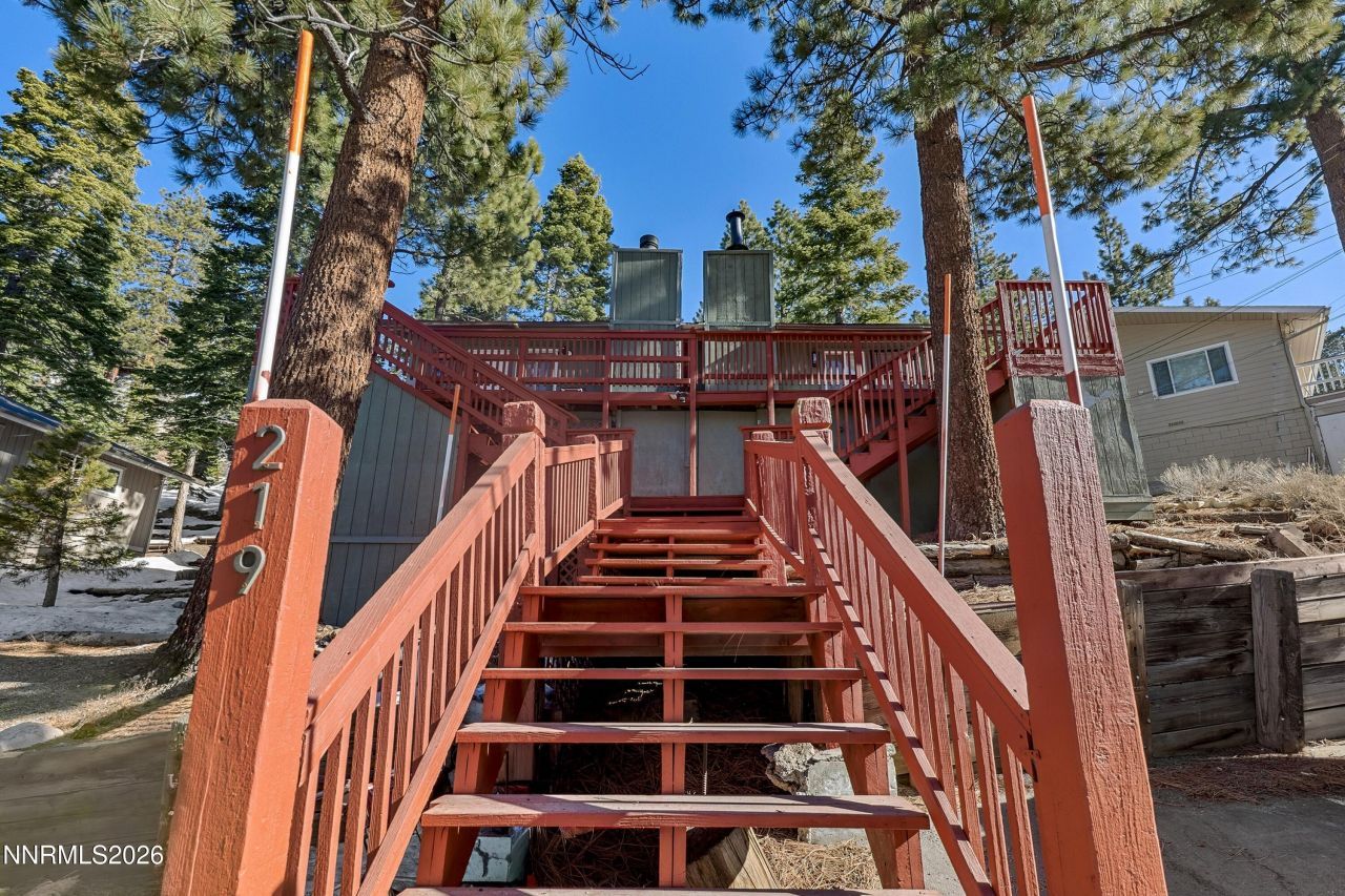 219 S Benjamin Drive, Unit B, Stateline, NV 89449 Photo