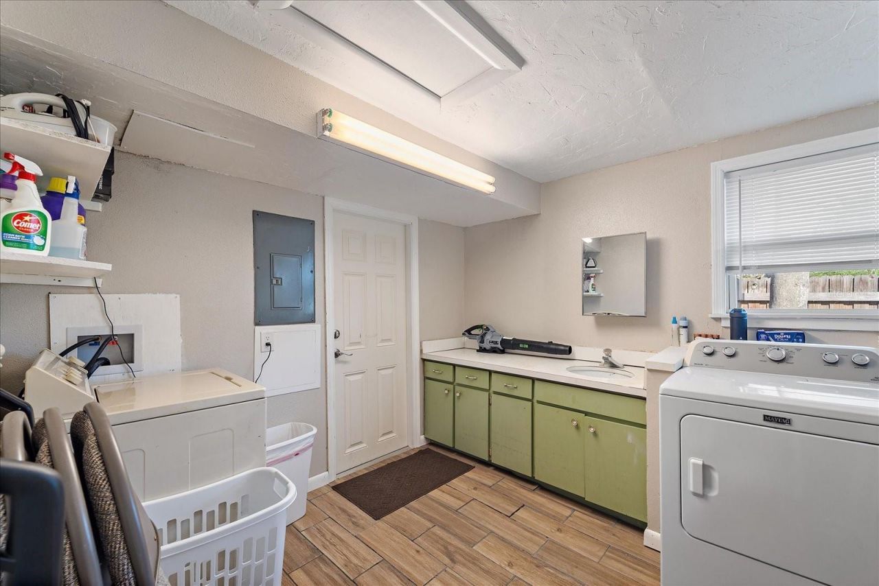 1220 S Brink Avenue, Sarasota, FL 34239 Photo