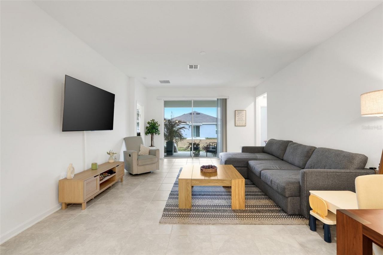 356 Heroic Road, Davenport, FL 33837 Photo