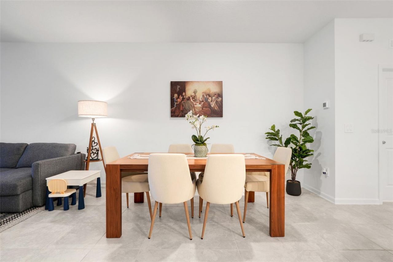 356 Heroic Road, Davenport, FL 33837 Photo