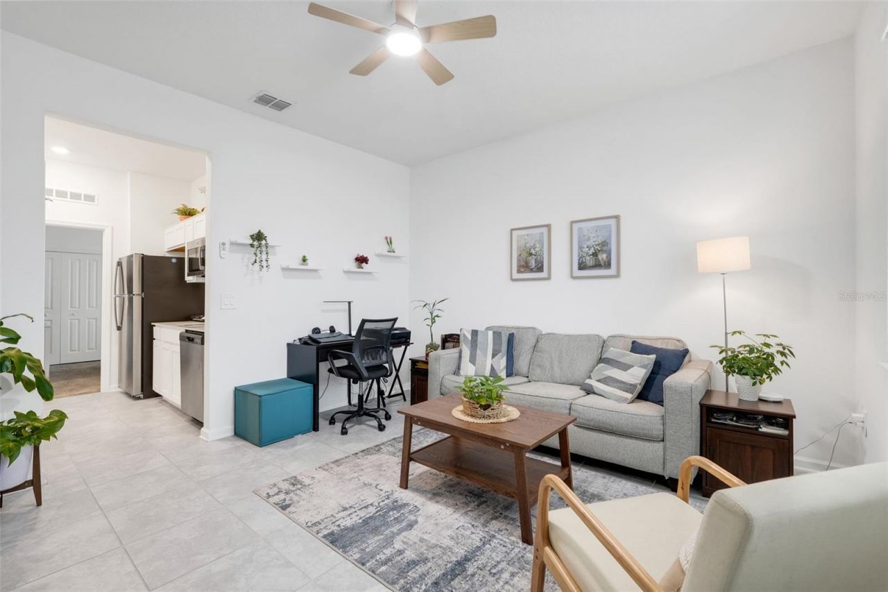 356 Heroic Road, Davenport, FL 33837 Photo