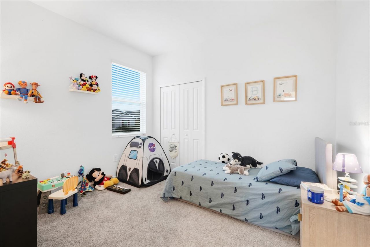 356 Heroic Road, Davenport, FL 33837 Photo
