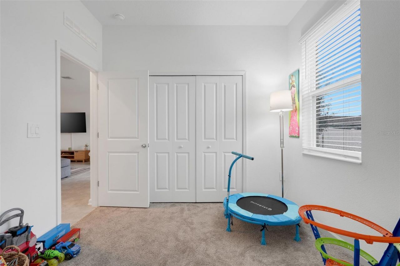 356 Heroic Road, Davenport, FL 33837 Photo