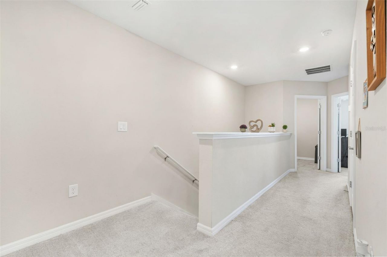 5438 Tripoli Drive, Palmetto, FL 34221 Photo