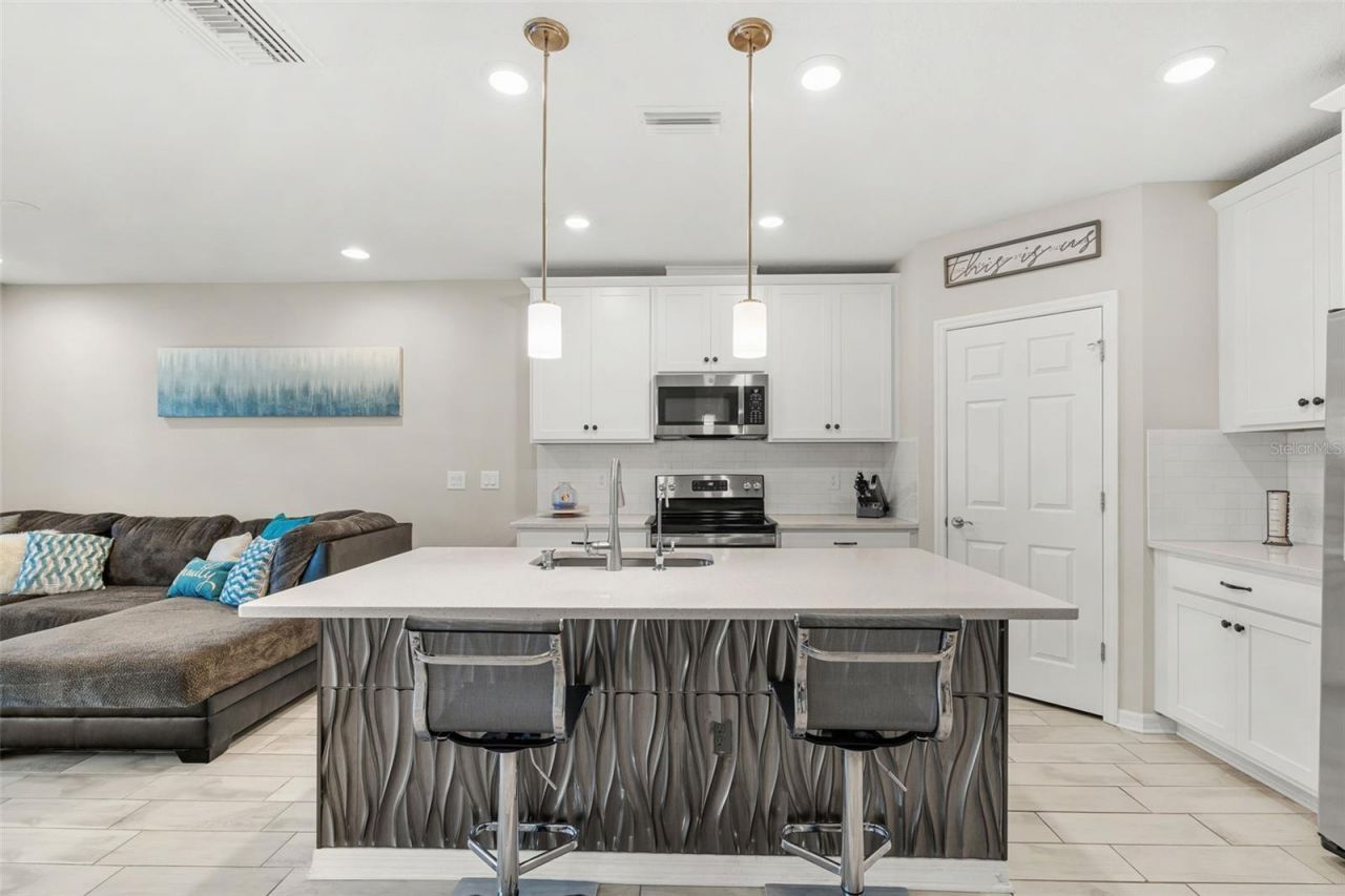 5438 Tripoli Drive, Palmetto, FL 34221 Photo