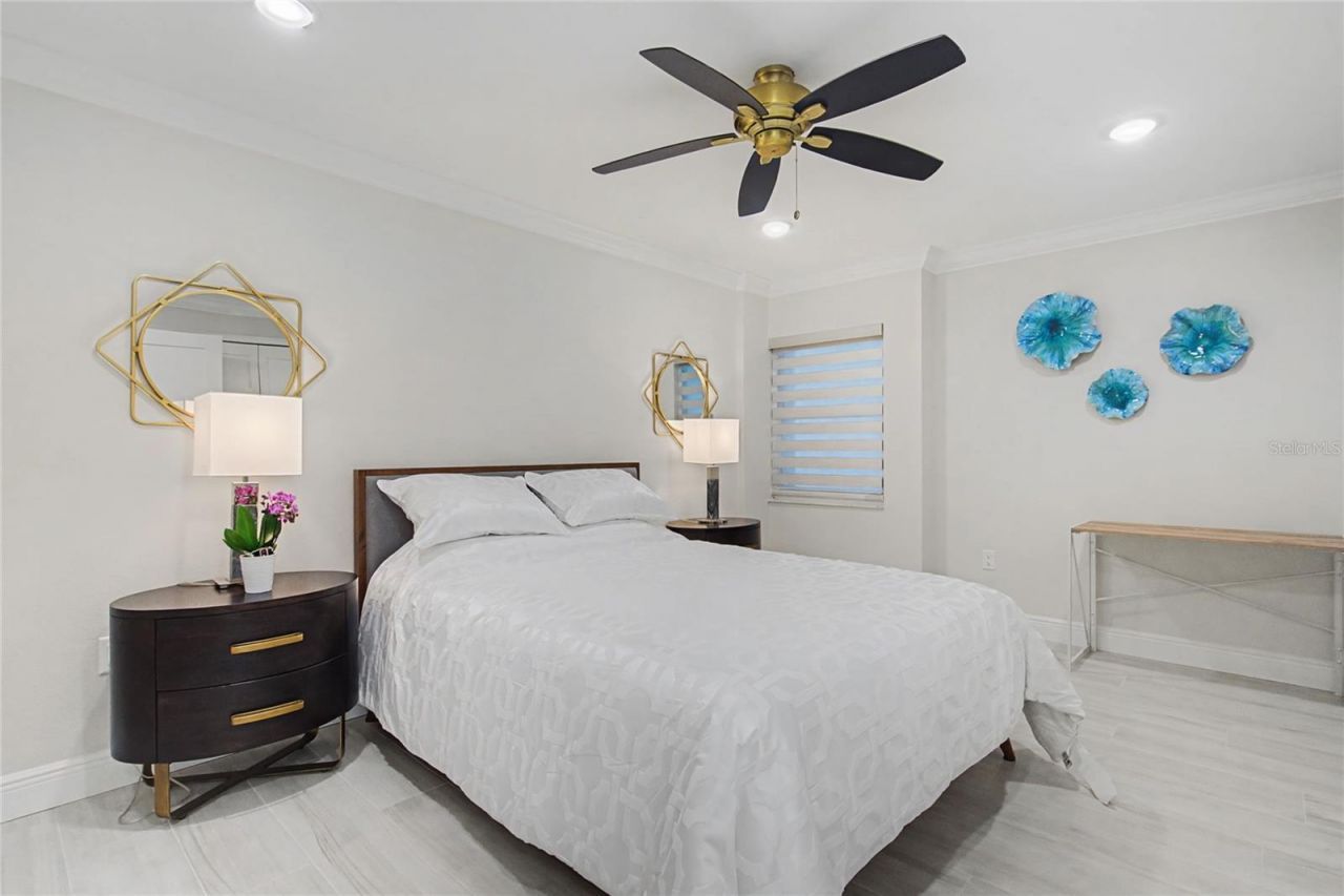 19 Whispering Sands Drive, Unit 1105, Sarasota, FL 34242 Photo