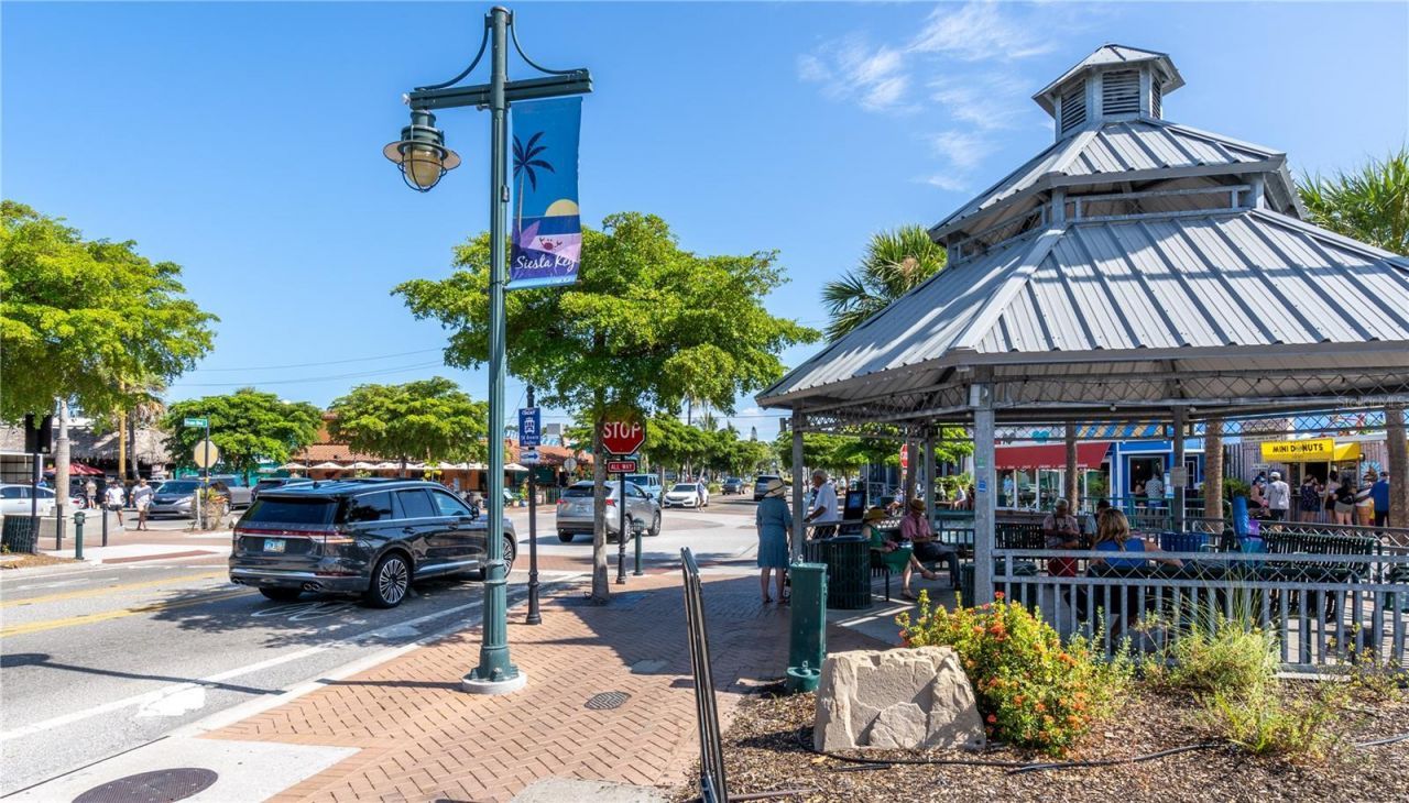 19 Whispering Sands Drive, Unit 1105, Sarasota, FL 34242 Photo