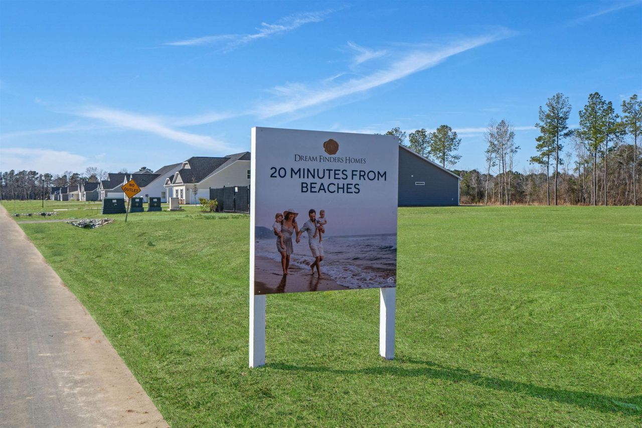 128 Furnies Place Photo 14