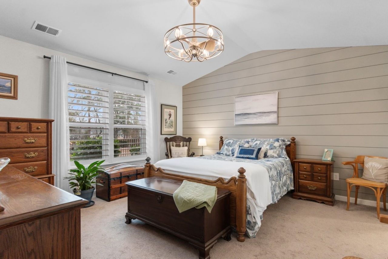 1812 Melville Ct. Photo 11