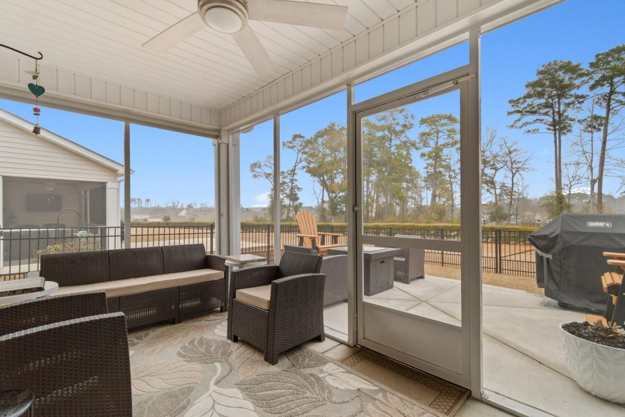 1812 Melville Ct. Photo 21