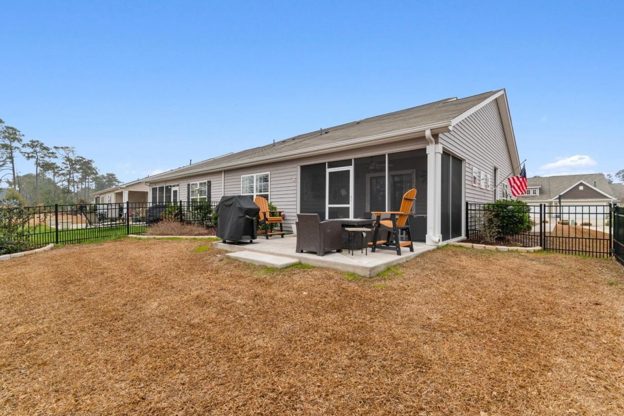 1812 Melville Ct. Photo 23