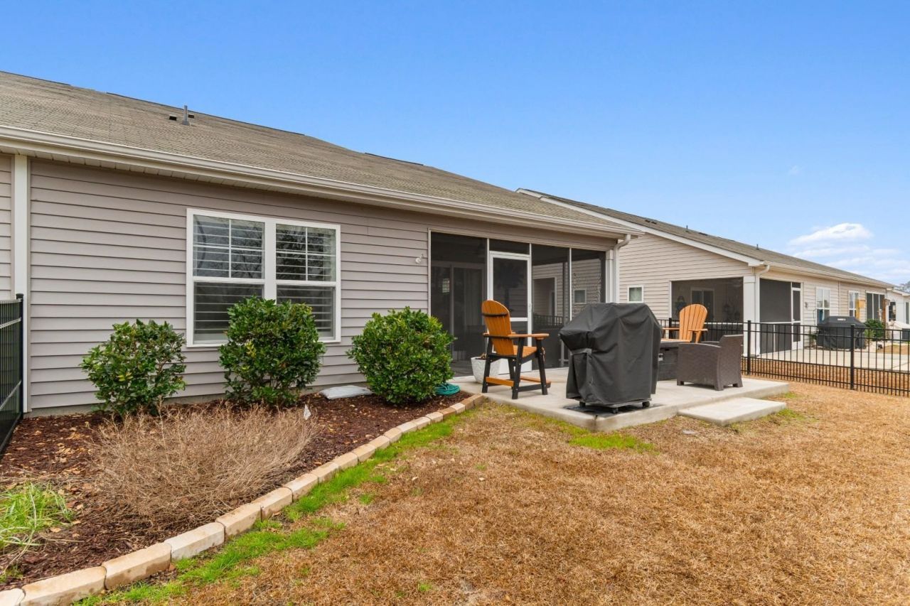 1812 Melville Ct. Photo 24