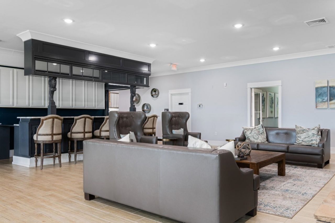 1812 Melville Ct. Photo 33