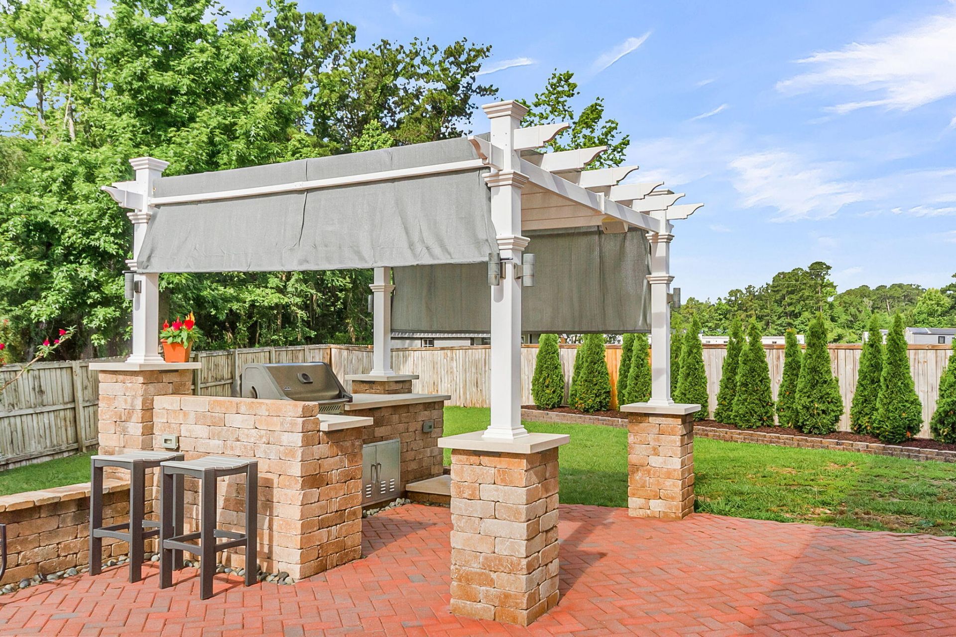 405 Bear Tree Court Photo 5