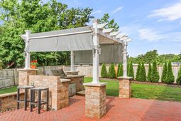 405 Bear Tree Court photo 4