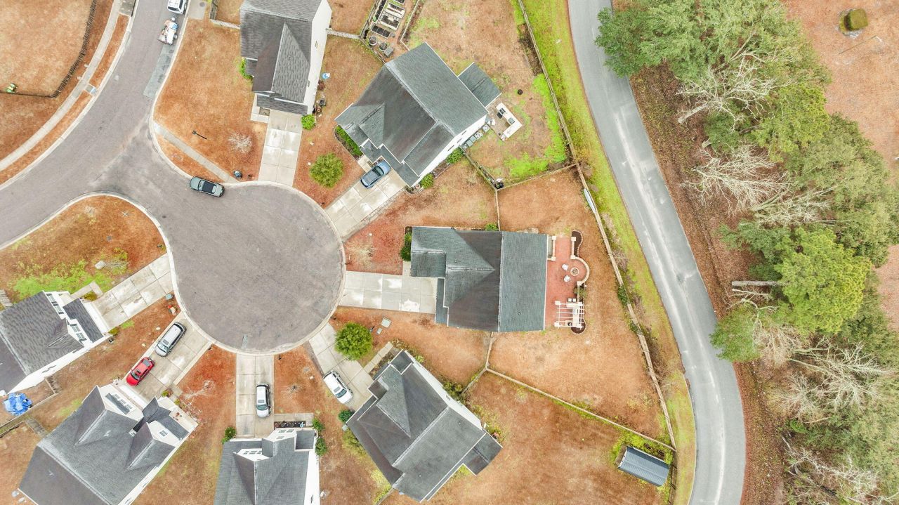 405 Bear Tree Court Photo 6