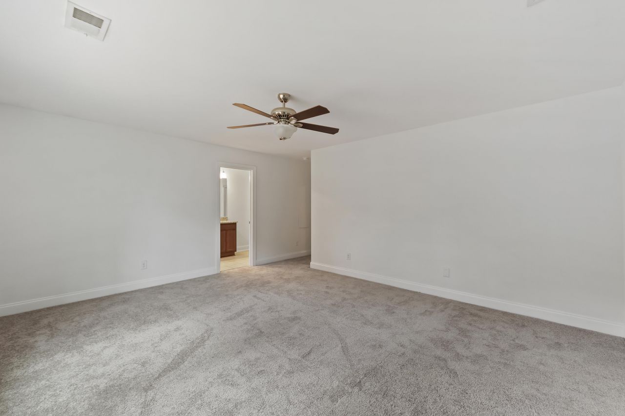 1530 Stanwick Drive Photo 10