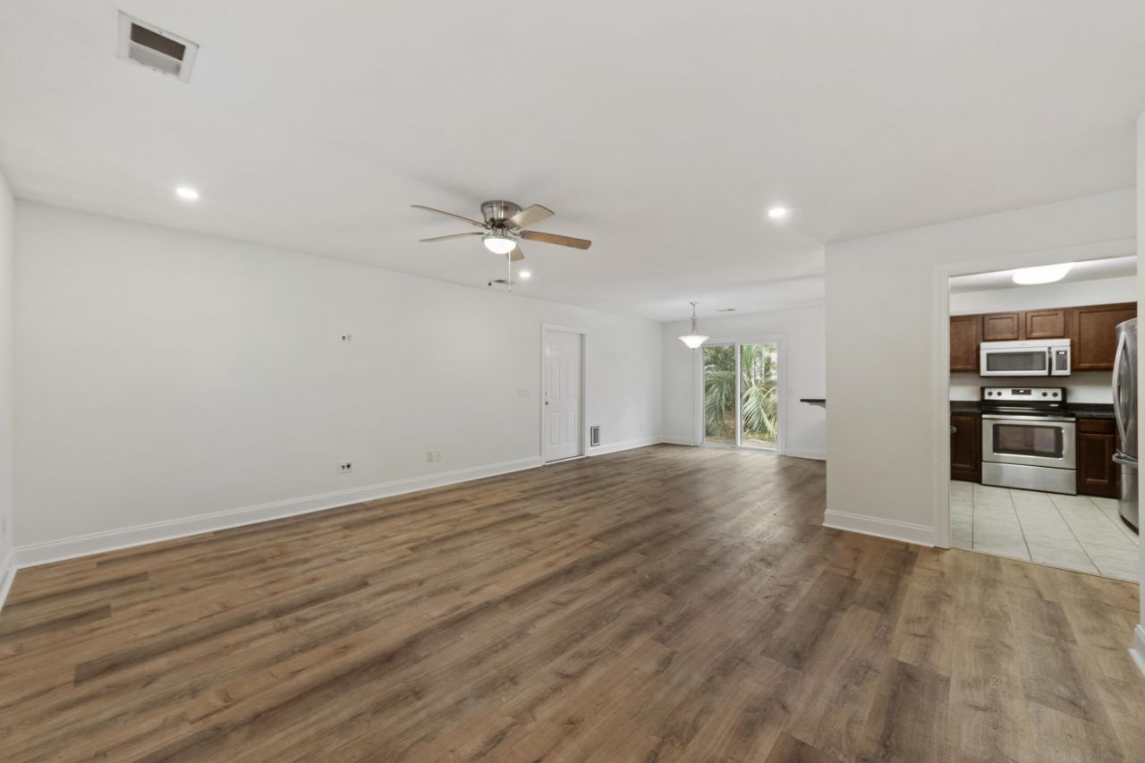 1530 Stanwick Drive Photo 5