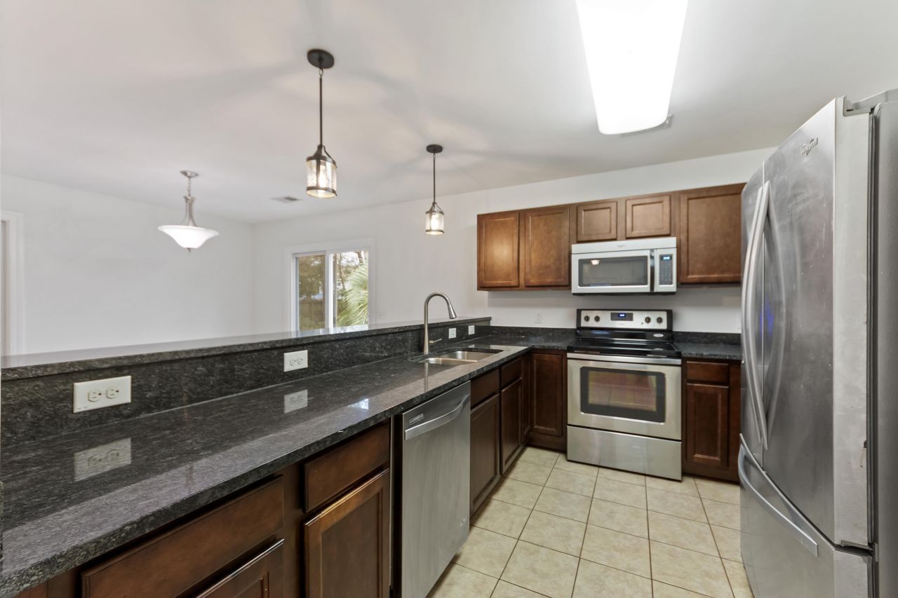 1530 Stanwick Drive Photo 6