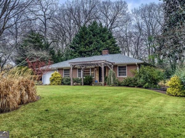 905 Milam Circle, Clarkston, GA 30021