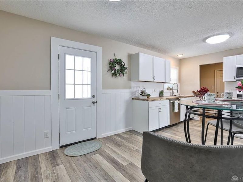 135 E Garland Avenue, Fairborn, OH 45324 Photo 10