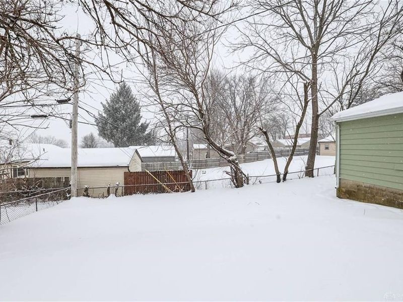 135 E Garland Avenue, Fairborn, OH 45324 Photo 27