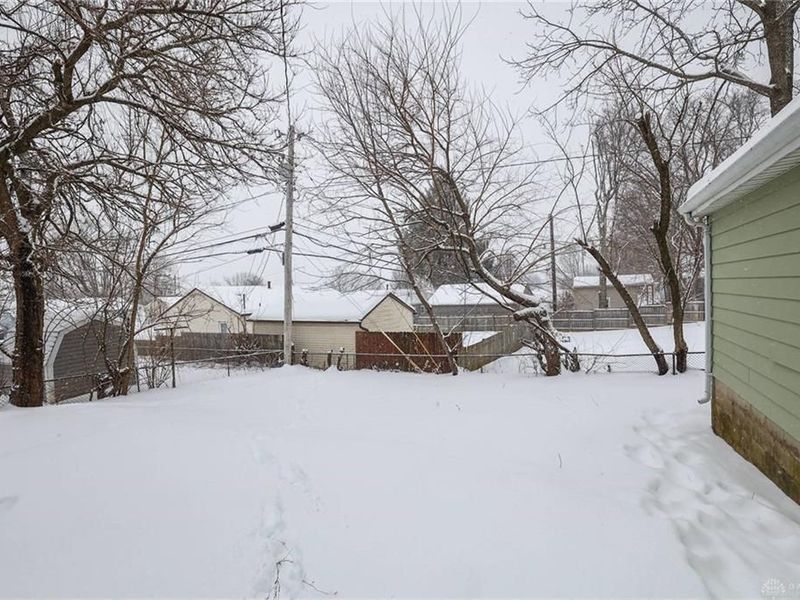 135 E Garland Avenue, Fairborn, OH 45324 Photo 28