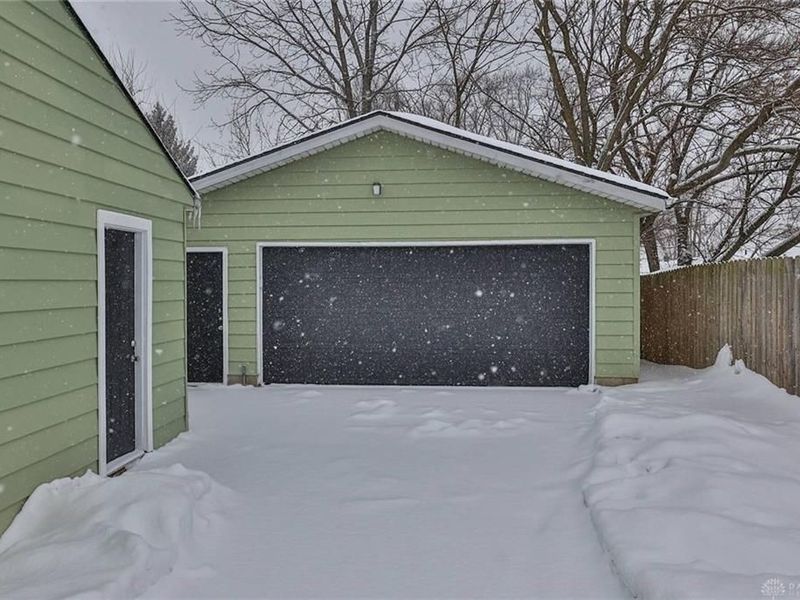 135 E Garland Avenue, Fairborn, OH 45324 Photo 29