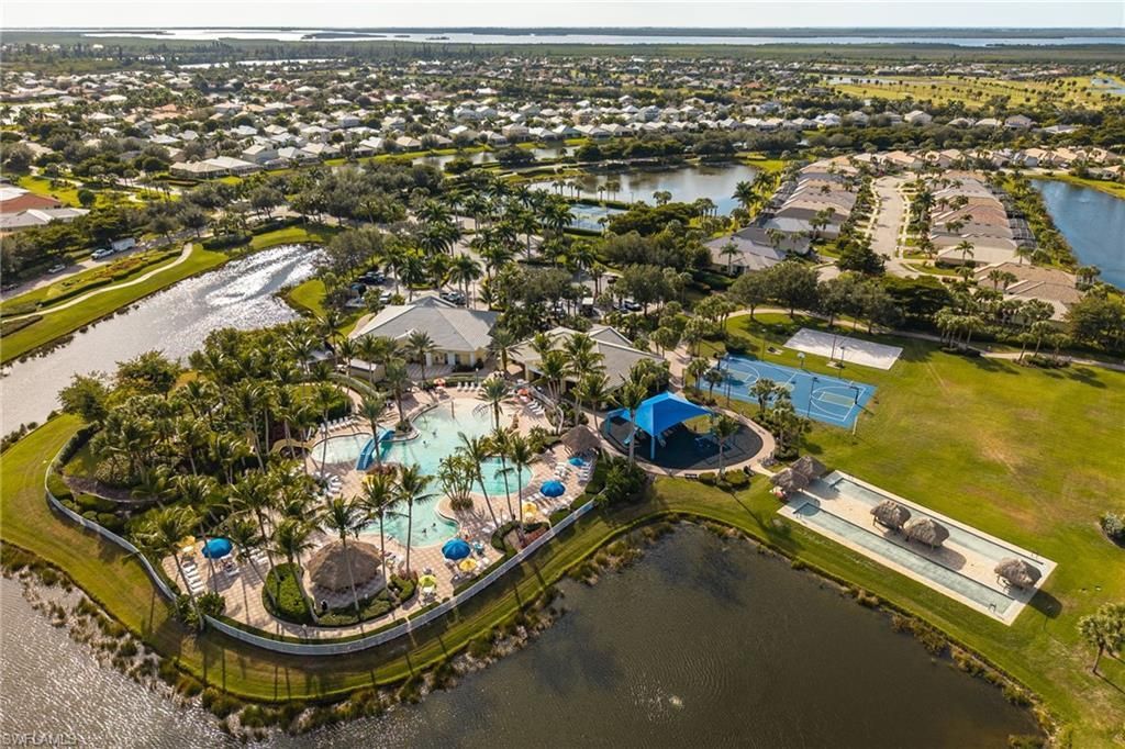 2613 Anguilla Dr, Cape Coral, FL 33991 Photo