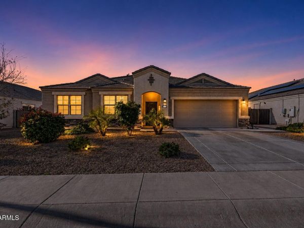 30641 W MULBERRY Drive, Buckeye, AZ 85396