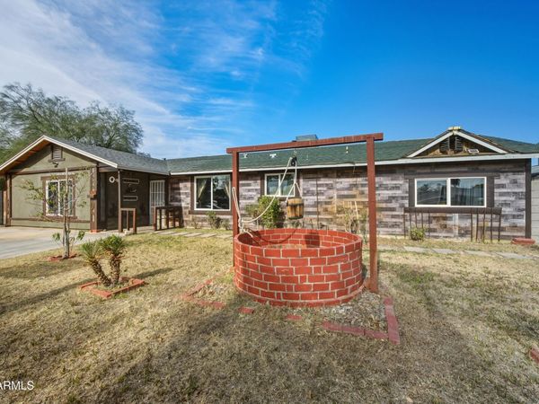 2970 N 53RD Drive, Phoenix, AZ 85031