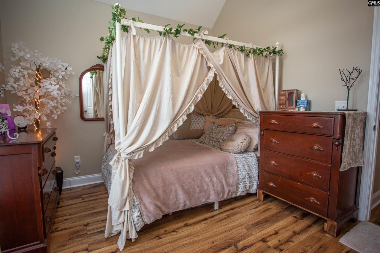 9 Bushnell Court Photo 20