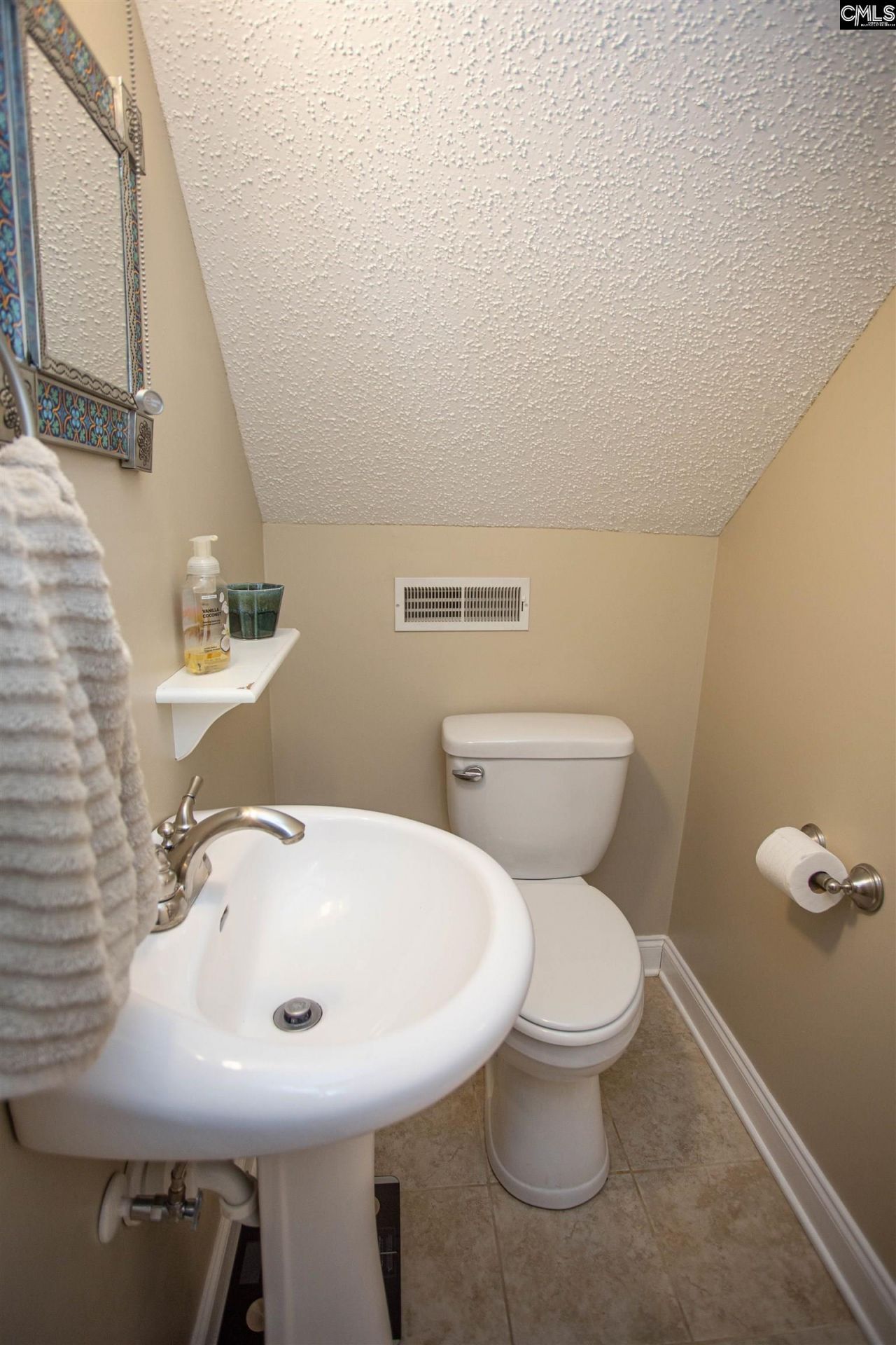 9 Bushnell Court Photo 29