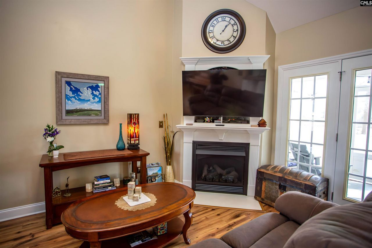 9 Bushnell Court Photo 7