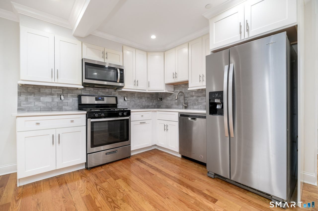 27 Fifth, Stamford, CT 06905 Main Photo