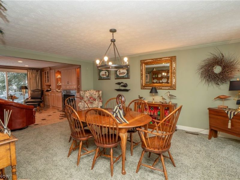 2466 Mohler Drive NW, North Canton, OH 44720 Photo 10