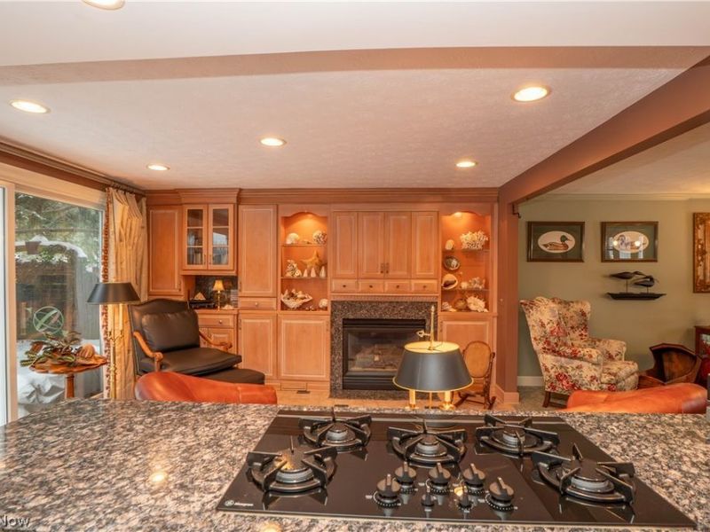 2466 Mohler Drive NW, North Canton, OH 44720 Photo 19