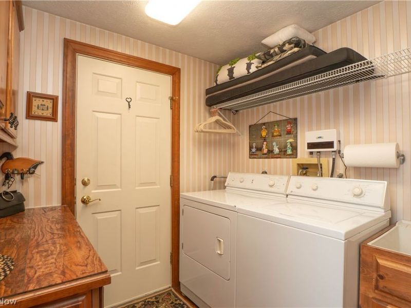 2466 Mohler Drive NW, North Canton, OH 44720 Photo 24