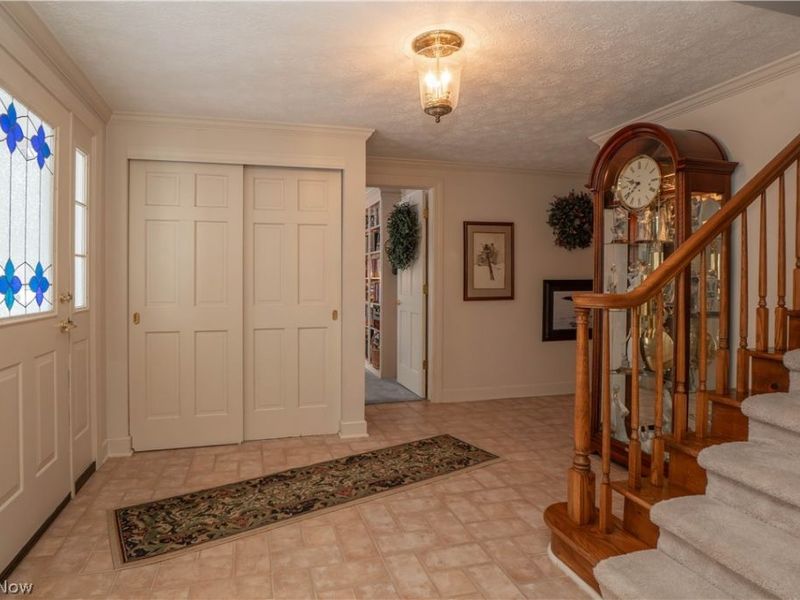 2466 Mohler Drive NW, North Canton, OH 44720 Photo 5