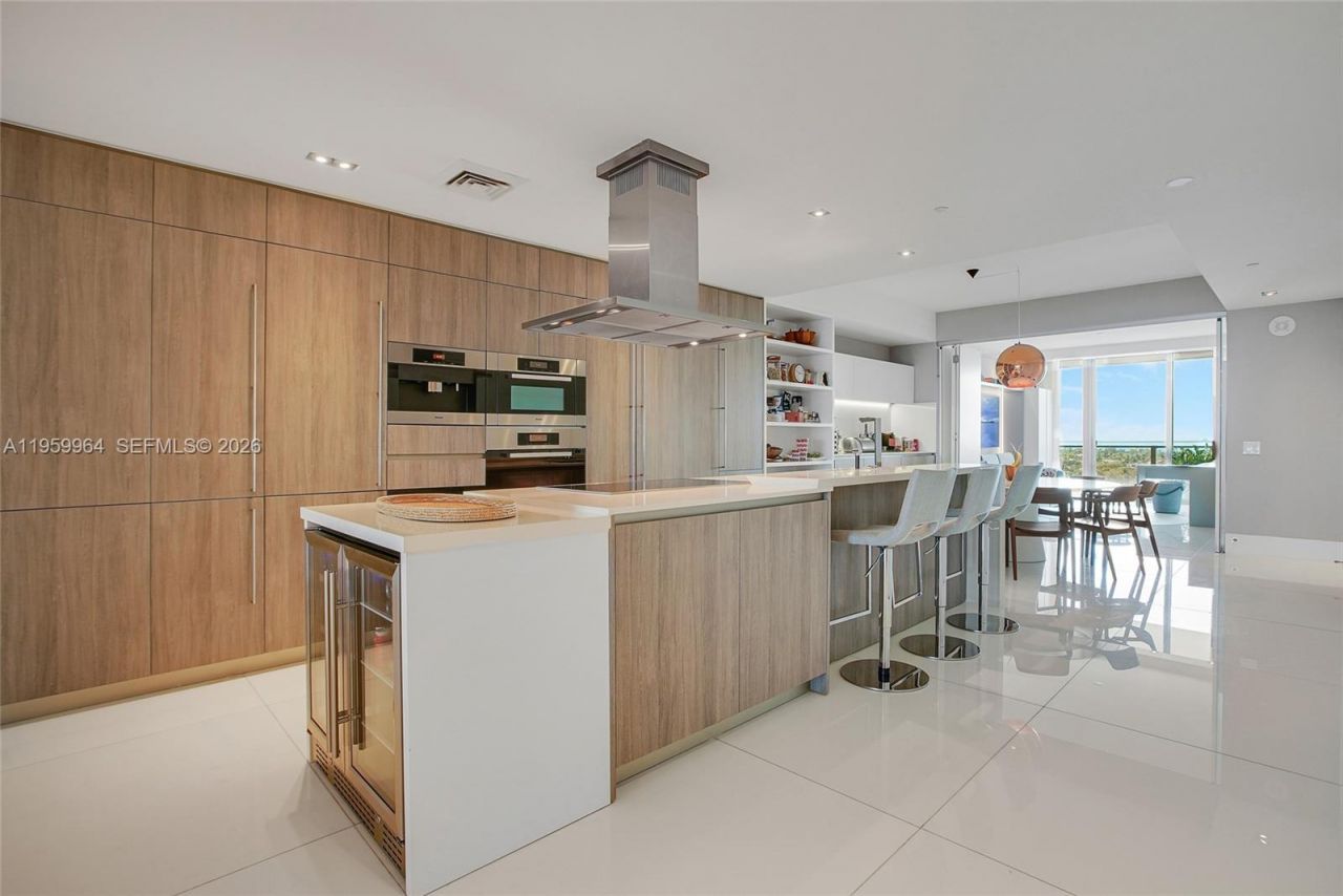 350 Ocean Dr , Unit 1202N, Key Biscayne, FL 33149 Photo