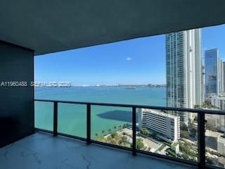 650 NE 32nd St, Unit 2303, Miami, FL 33137 Photo