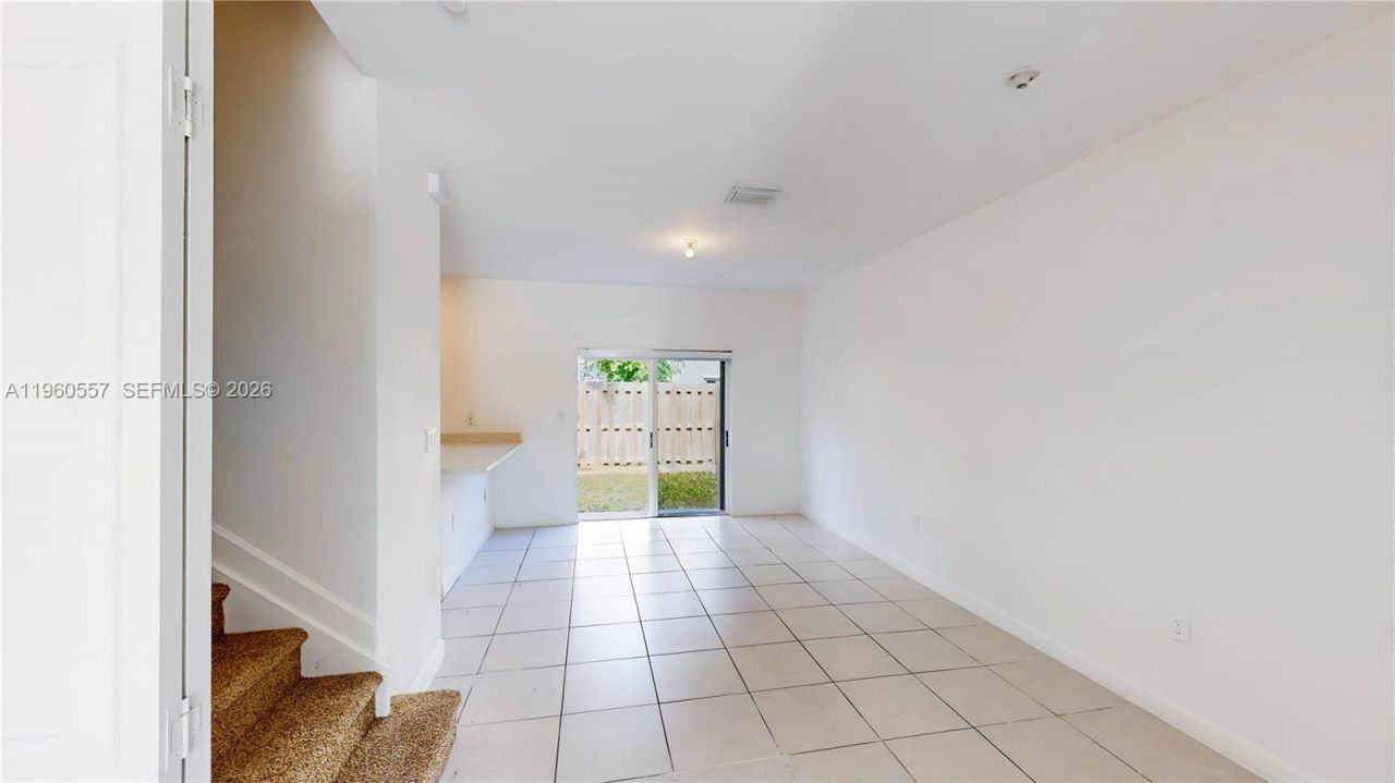 1867 SE 26th Ter, Homestead, FL 33035 Photo