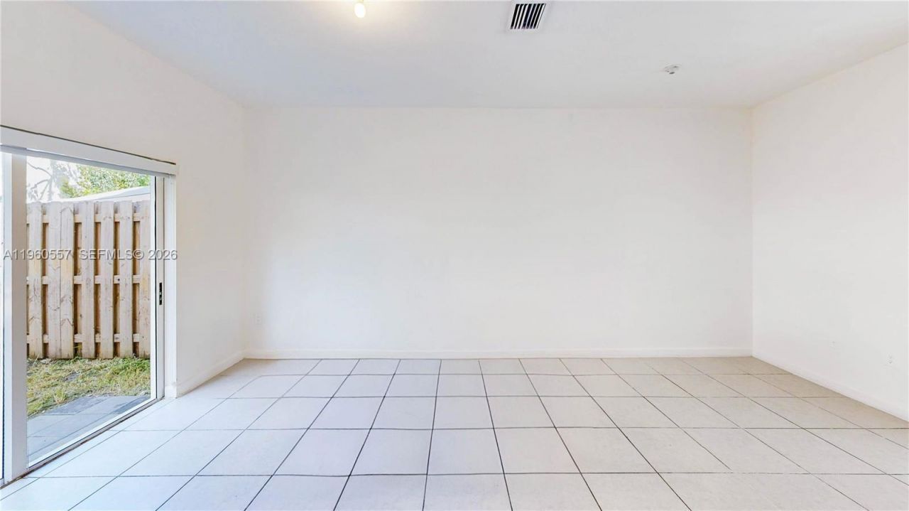 1867 SE 26th Ter, Homestead, FL 33035 Photo