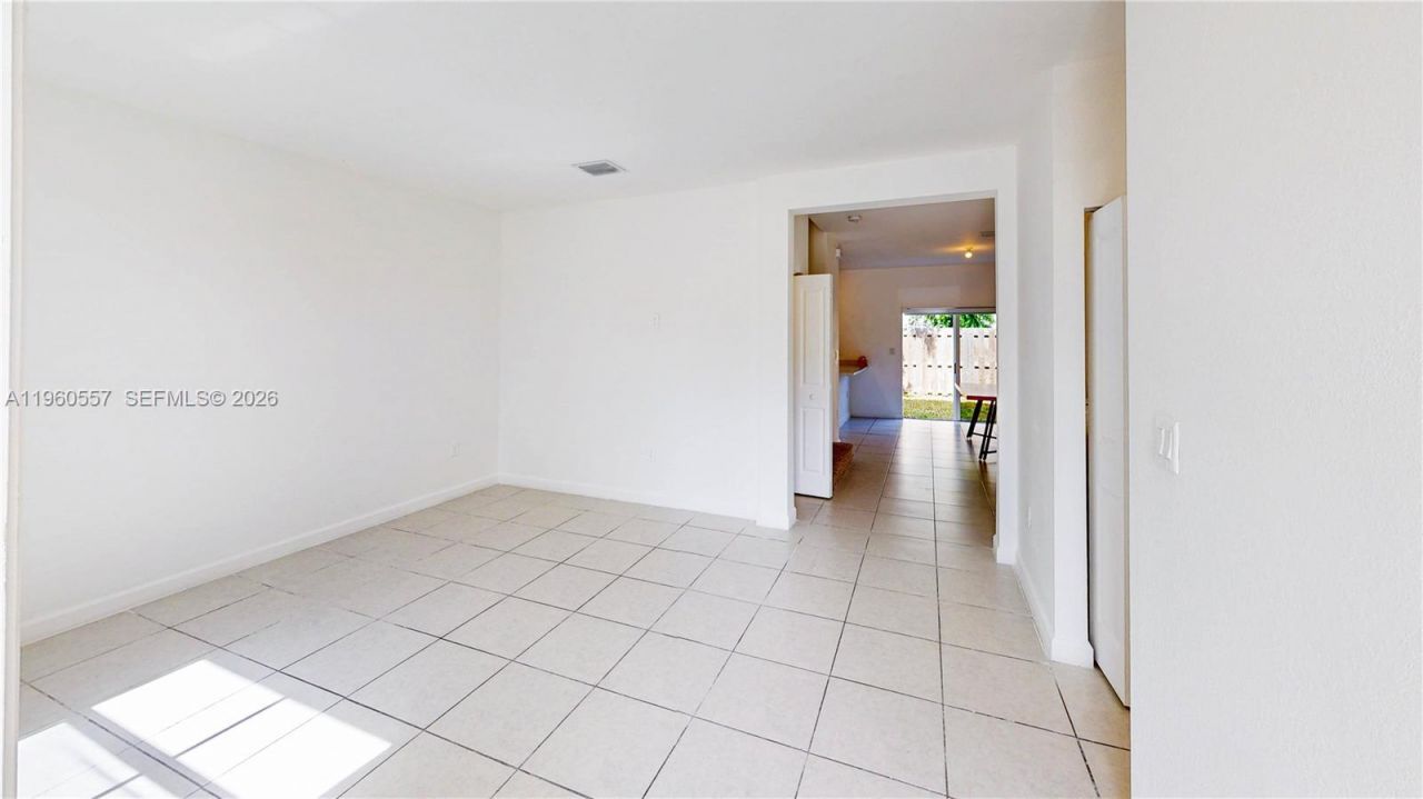 1867 SE 26th Ter, Homestead, FL 33035 Photo