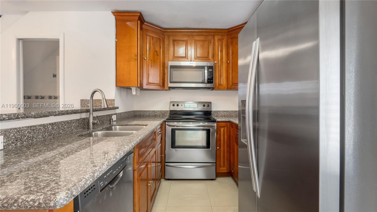 12065 SW 18th St, Unit 8-49, Miami, FL 33175 Photo