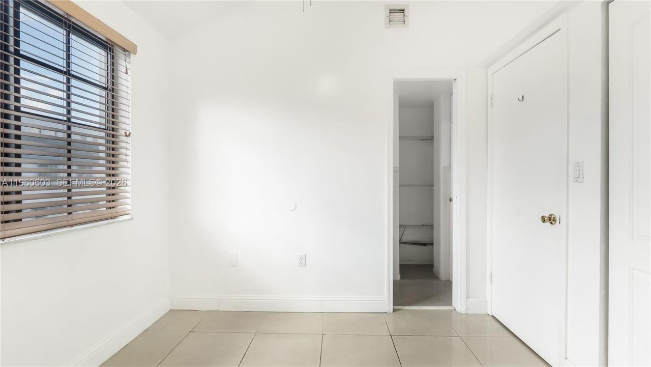 12065 SW 18th St, Unit 8-49, Miami, FL 33175 Photo